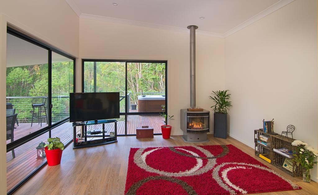 Babbling Brook Retreat Villa Limpinwood Habitación foto